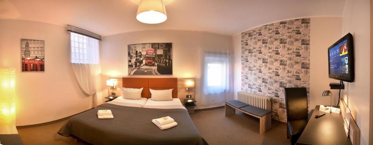 Hotel Buergerhof Cologne Exterior photo
