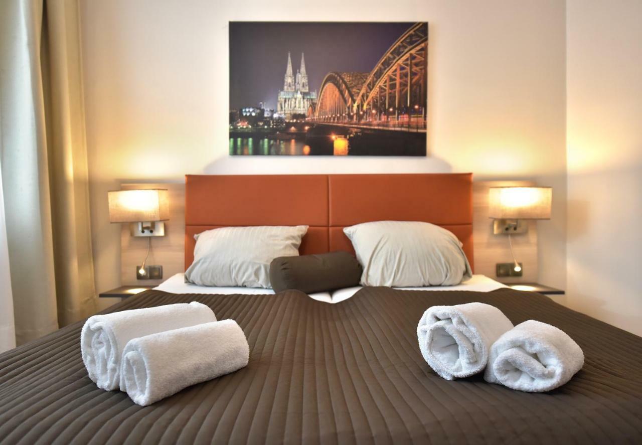 Hotel Buergerhof Cologne Exterior photo